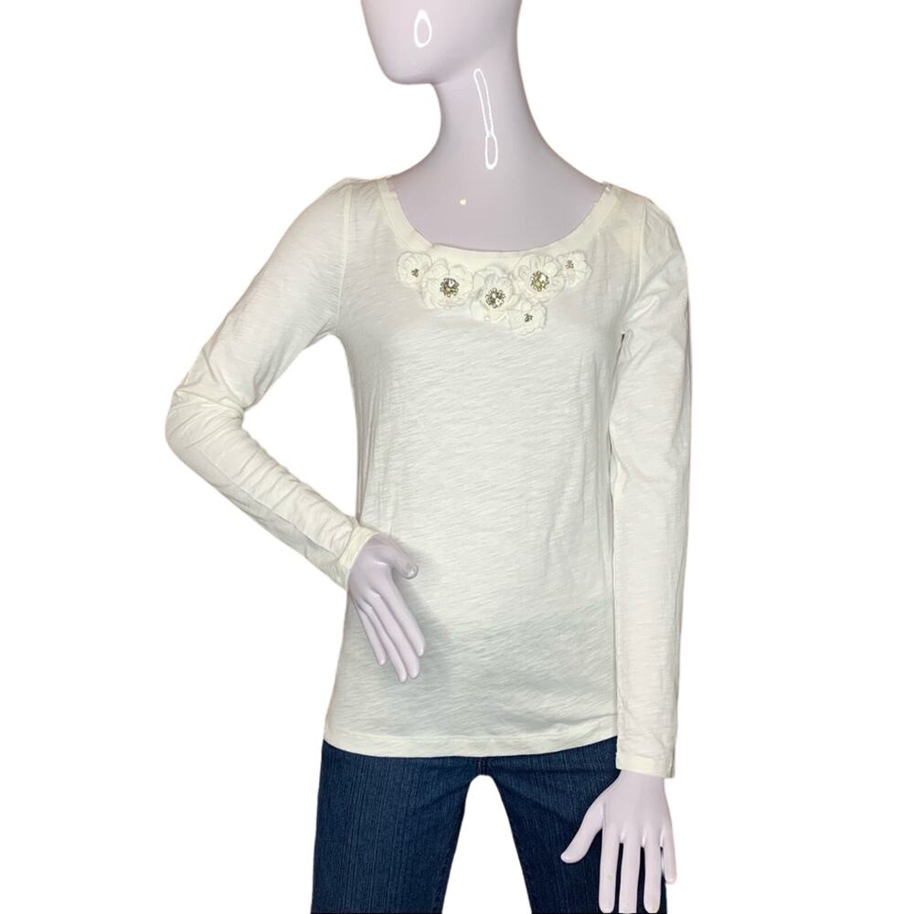 LOFT Ann Taylor NWT long sleeves white color with beautiful flowers desi…